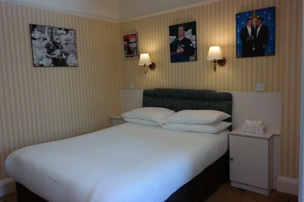 Hotel Celebrity Bournemouth East Cliff By Villare Hotels Exterior photo